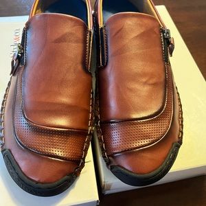 Men’s leather loafers, size 13